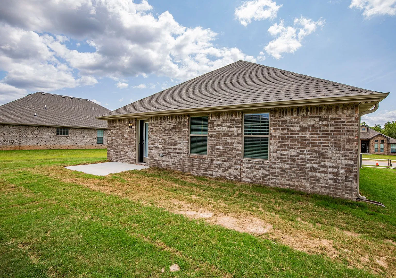 525 Fox Circle — Photo 4