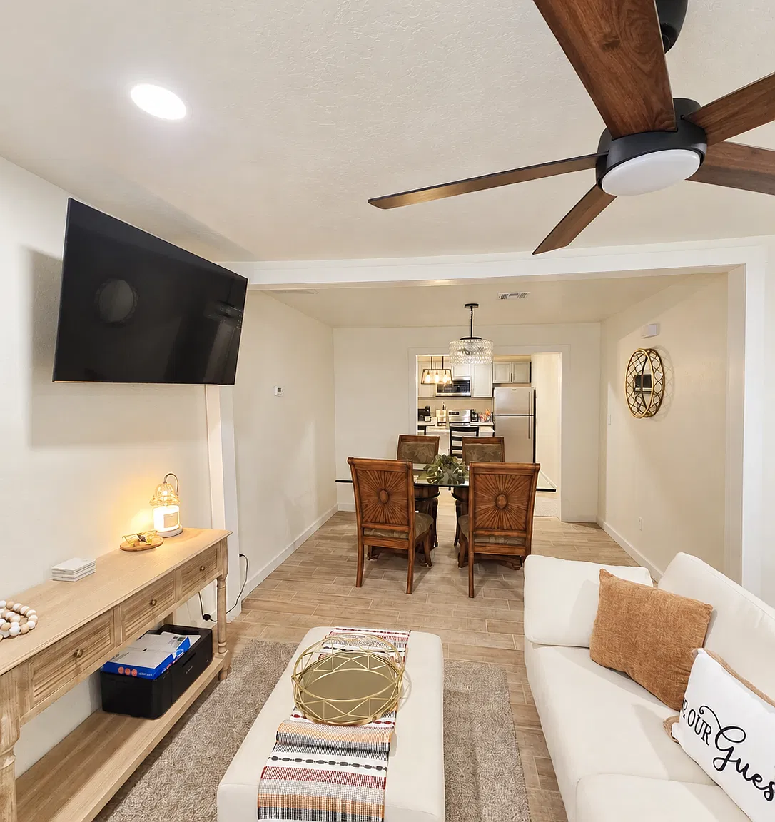 2 bed, 1.5 bath, 1048 sqft, $12,345 — Photo 3