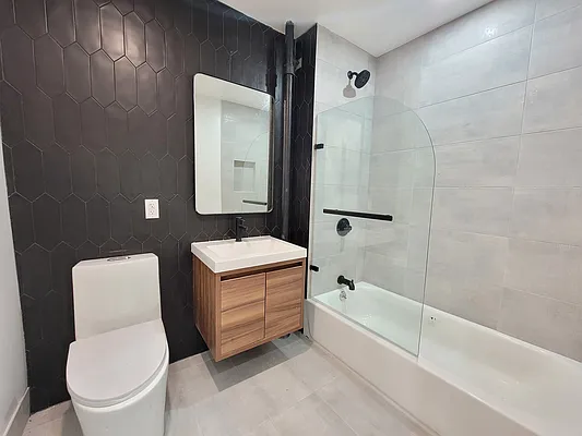 Rented by Highline Residential | media 15