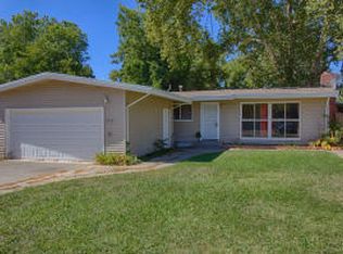 4510 E Bonnyview Rd, Redding, CA 96001