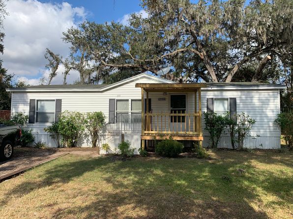 1706 Valrico Woodland Ave