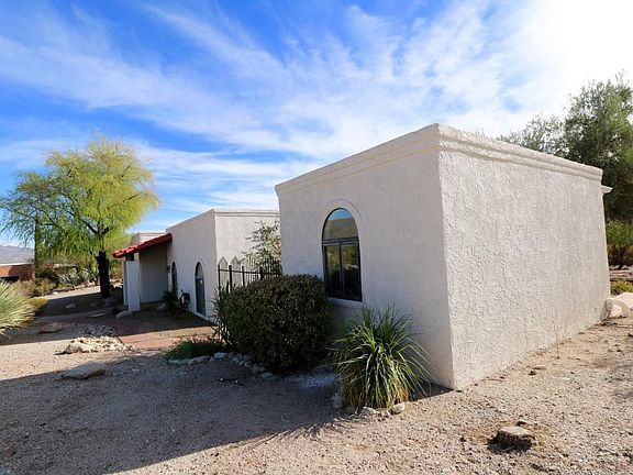3rd image of 5030 N Stonehouse Pl