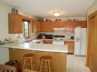 500 Southbound Dr, Deforest, WI 53532