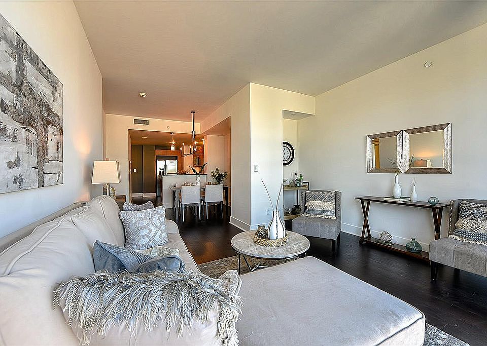 1st image of 88 E San Fernando St Unit 609