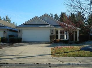 12279 Bristol Ln, Strongsville, OH