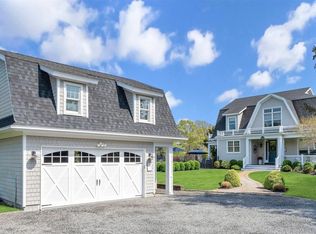 5 Clairedale Dr, Hampton Bays, NY 11946