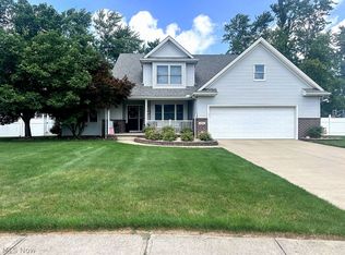 396 Pemberton Dr, Elyria, OH 44035