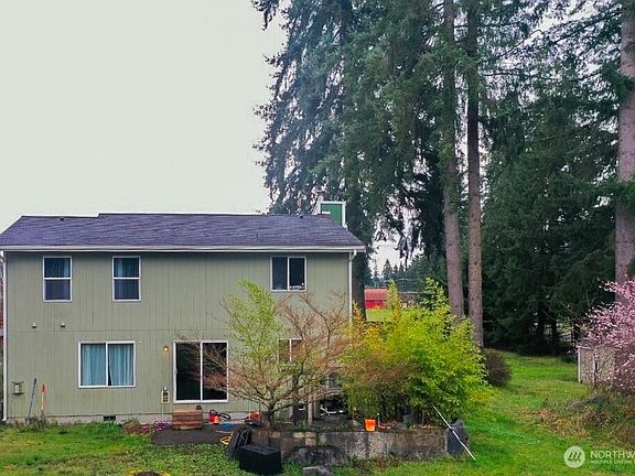4th image of 17211 Hound Dog Lane SW