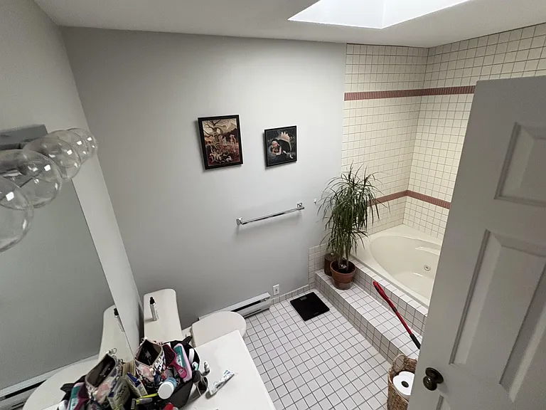 2733 Atlin Pl #403 — Photo 5