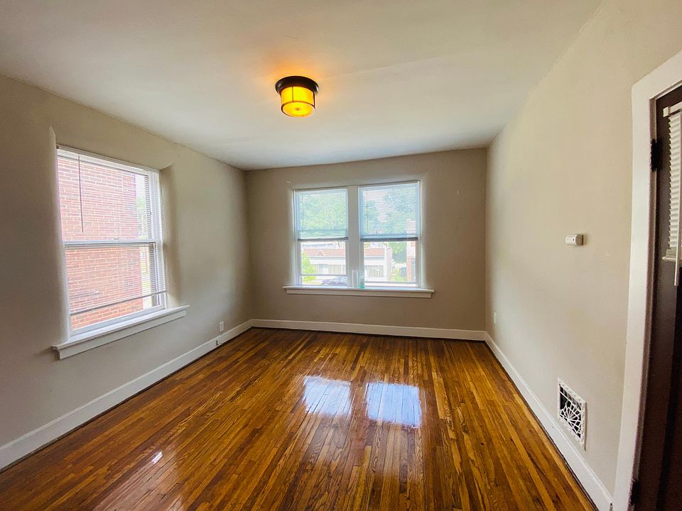1st image of 2161 Yale Ave #2N