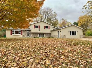 8052 Lake Rd NE, Millersport, OH 43046