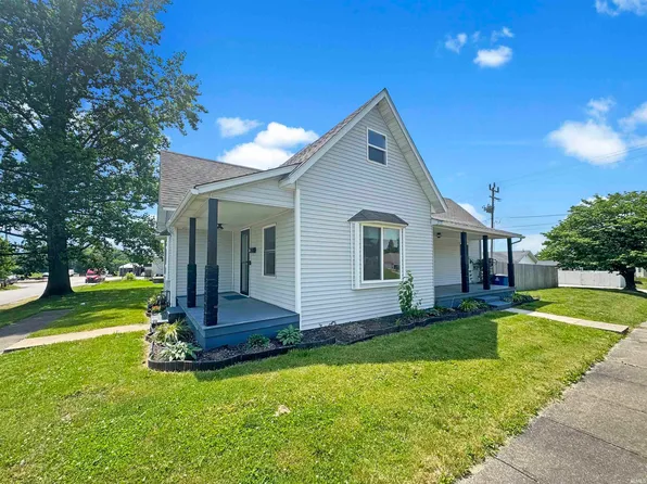 108 E Walnut St, Petersburg, IN 47567