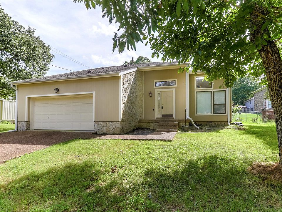 1st image of 721 Bluewater Dr