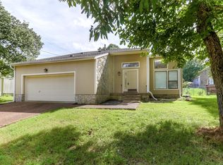 721 Bluewater Dr, Nashville, TN 37217