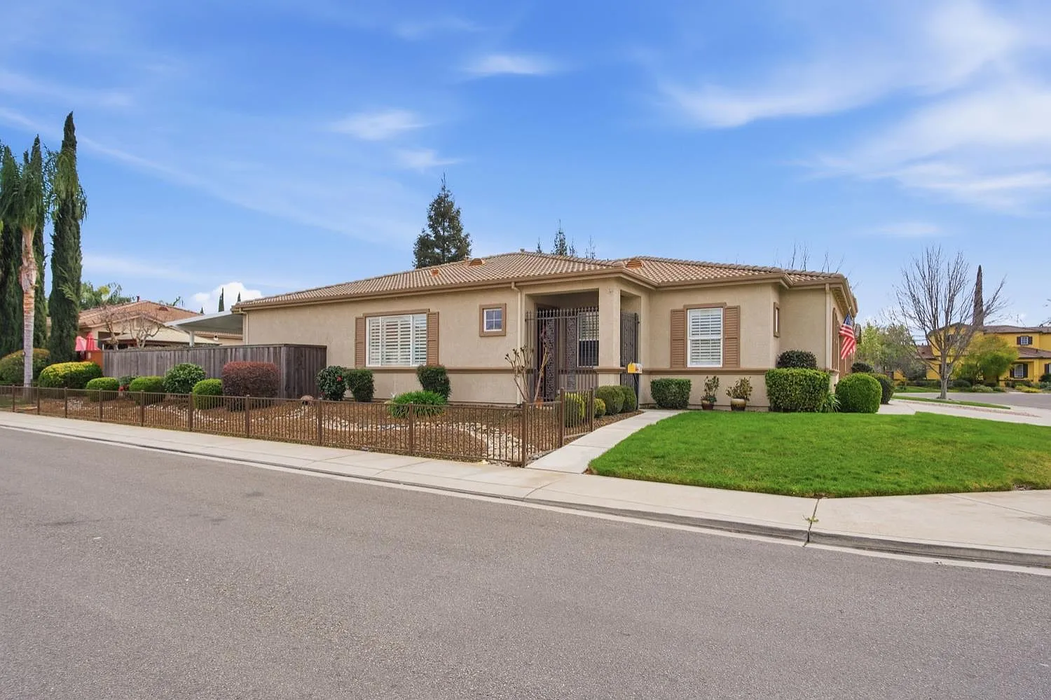 4114 Cecilia Ct photo 1