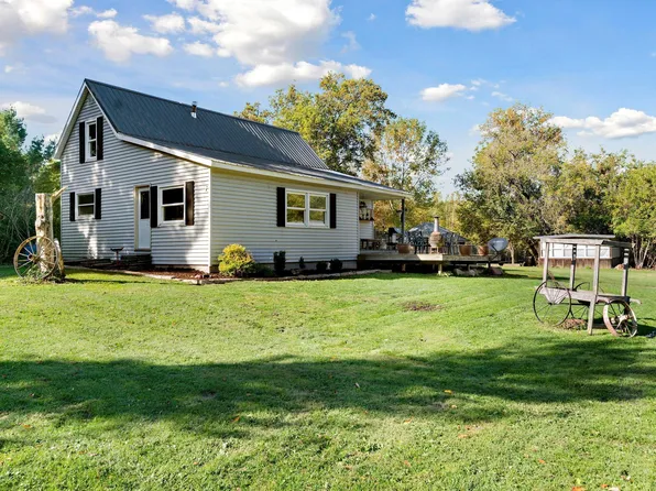 2645 110th St, Luck, WI 54853