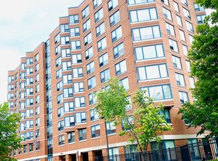 James Sneider Apartments, Chicago, IL 60626