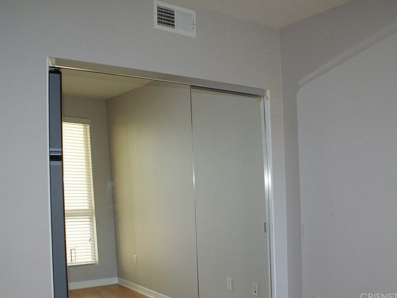 3rd image of 21301 Erwin St Unit 436