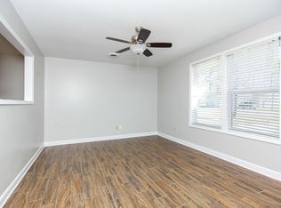 429 Palmetto Ct, Jacksonville, NC 28546
