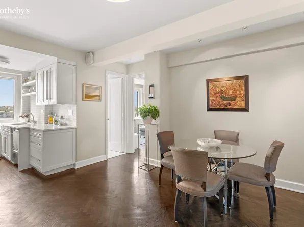 5 Riverside Drive image 7 of 20