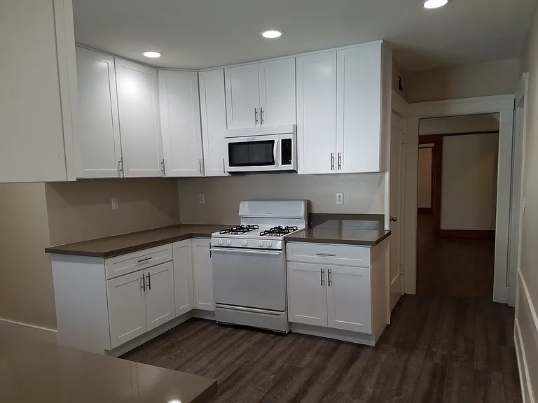 454 S Glassell St — Photo 6