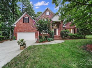 705 Pierce Ct, Rock Hill, SC 29730