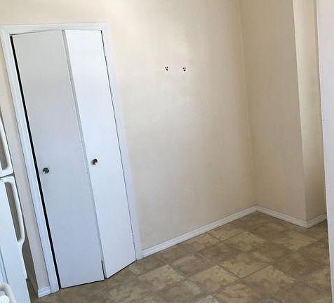 2nd image of 422 Beach 126 St
