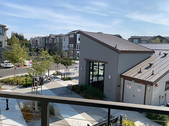 3rd image of 846 Cotati Ter