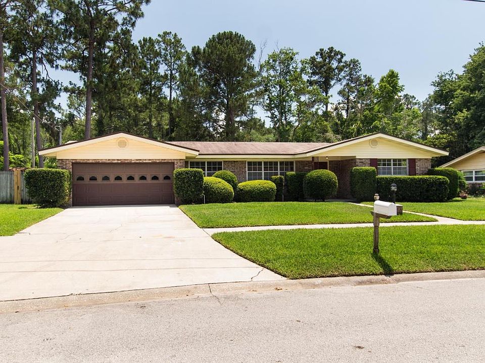 1st image of 3332 Pickwick Dr S