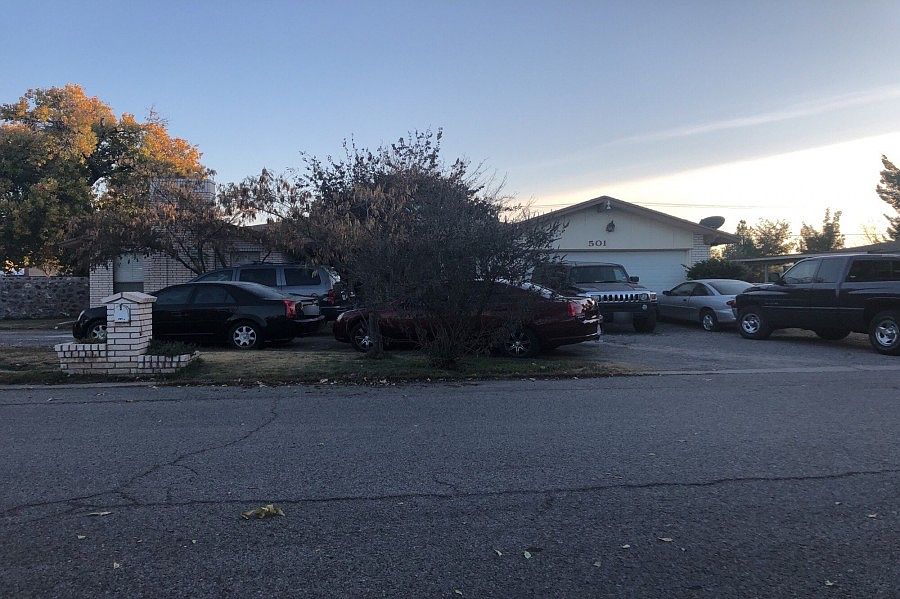 1st image of 501 Crossbend Ct