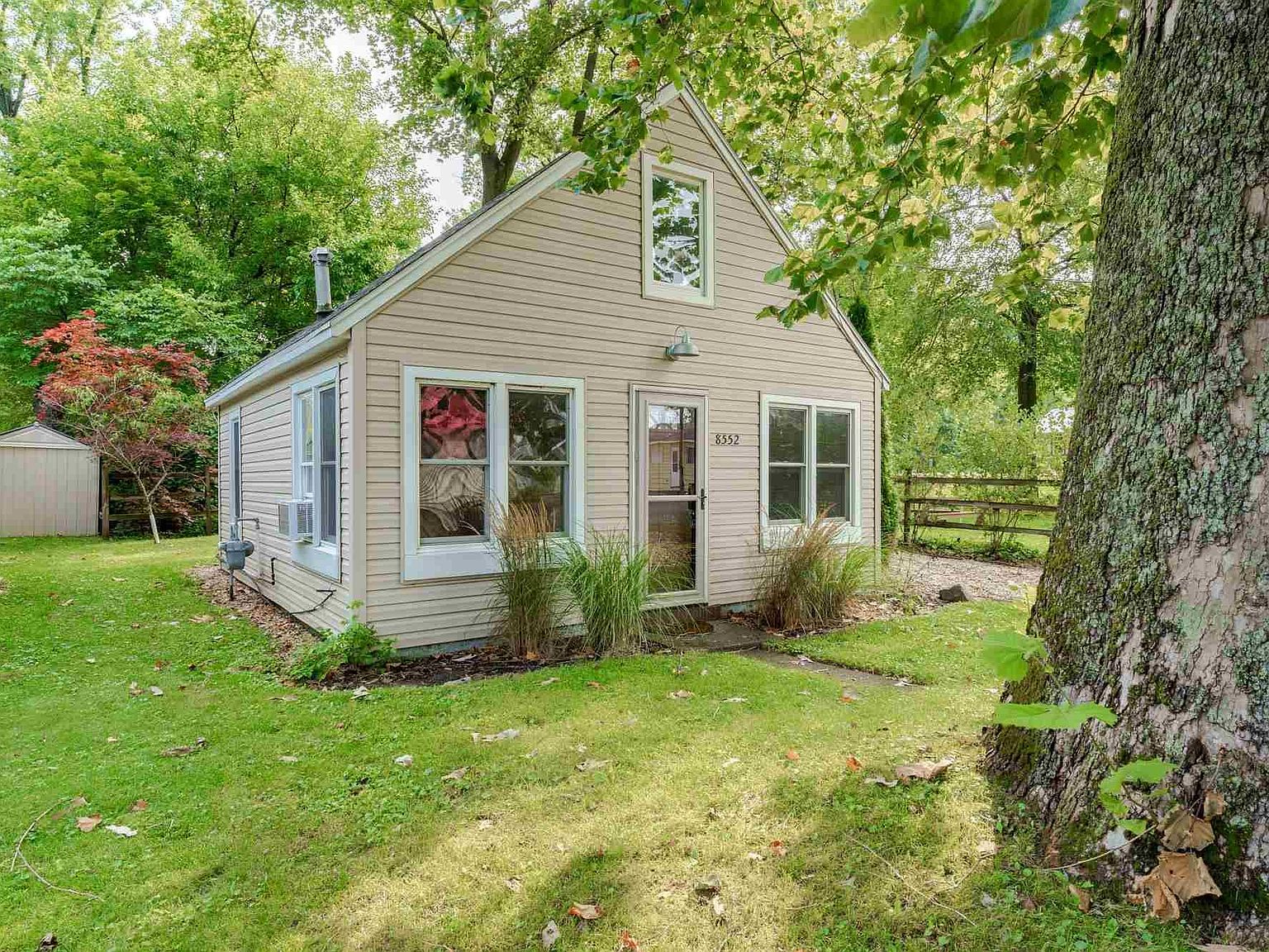 8552 E Asbury Ln, North Webster, IN 46555 Zillow