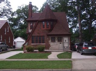 8633 Grayfield St APT 2, Dearborn Heights, MI 48127