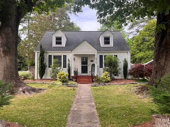2316 Wildwood Rd, Chesapeake, VA 23323