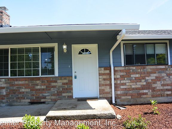 3rd image of 14406 NE Powers St