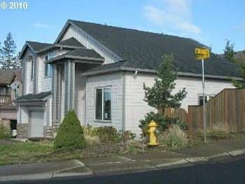1st image of 4614 NE 94th St