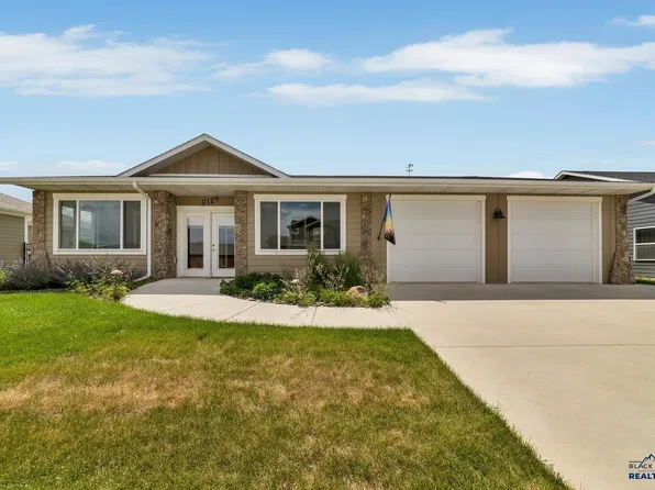 3129 Hazelnut Ln, Rapid City, SD 57703