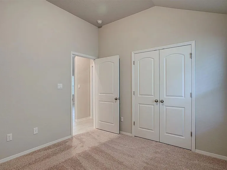171 White Dunes Dr — Photo 14