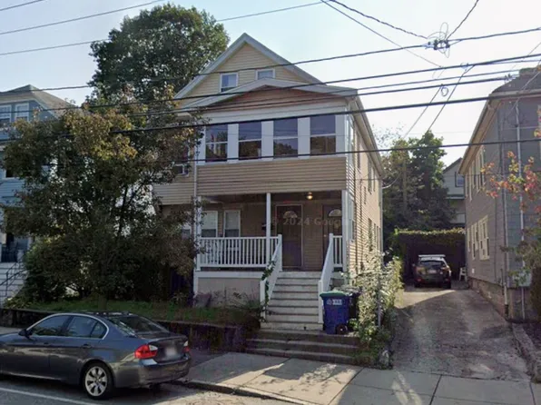 181 Boston Ave #1, Somerville, MA 02144