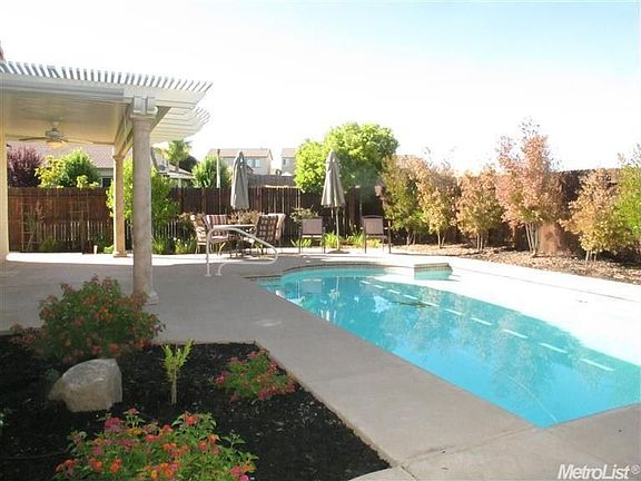 2nd image of 2387 Culpepper Ln