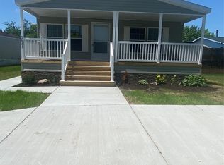 52543 Potomac Ct, New Baltimore, MI 48051
