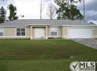 1902 Whitman Ave, Lehigh Acres, FL 33972