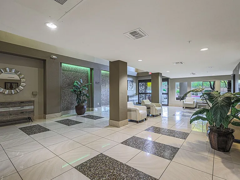 Building's Lounge