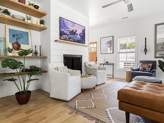 4th image of 103 Holt St