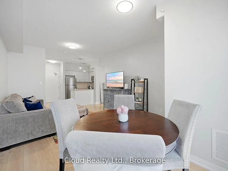 295 Cundles Rd E #208 — Photo 21