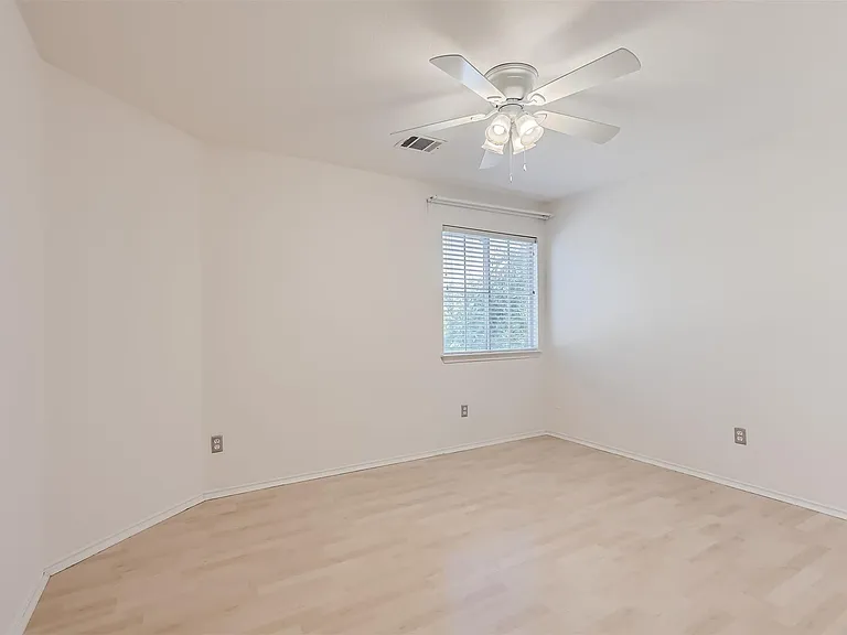 3001 Rainy River Dr — Photo 20