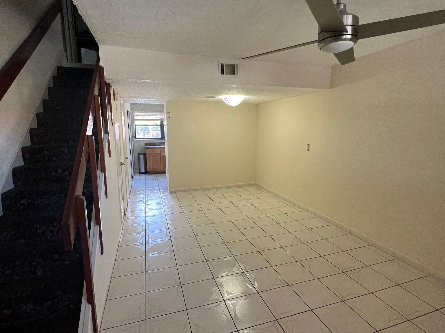 5556 W 22nd Ct, Hialeah, FL 33016 | Zillow