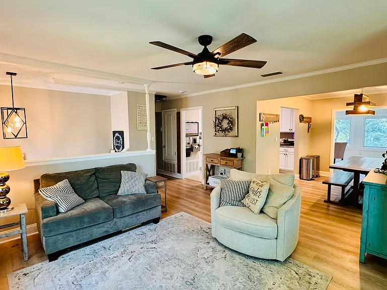 621 Sea Oats Dr — Photo 3