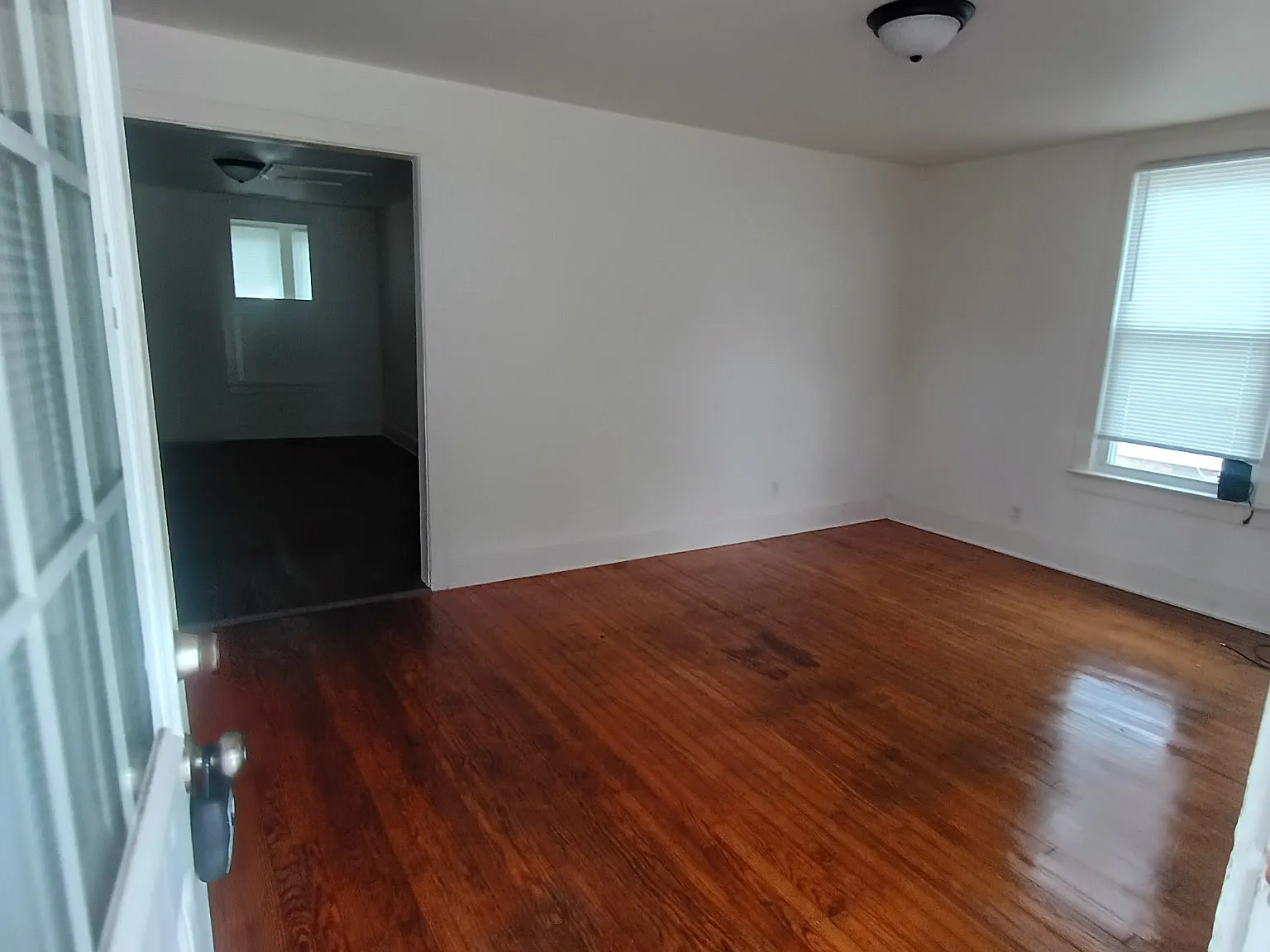 2 bed, 1014 sqft, $1,100 — Photo 3