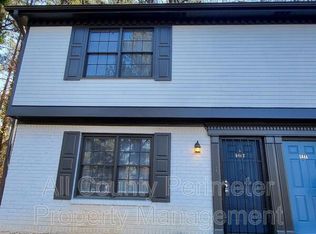 5642 Estates Ct, Norcross, GA 30093