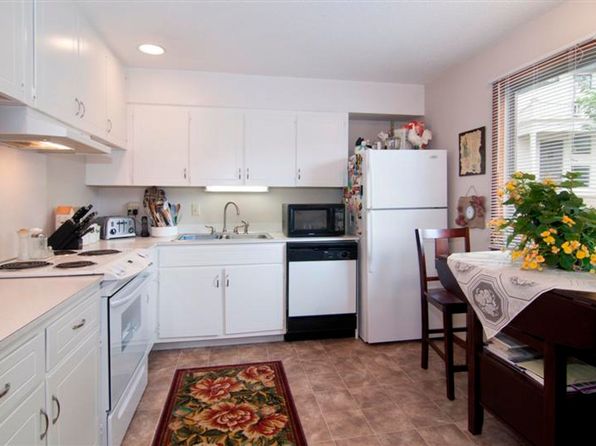 5180 Lincoln Dr NE #8